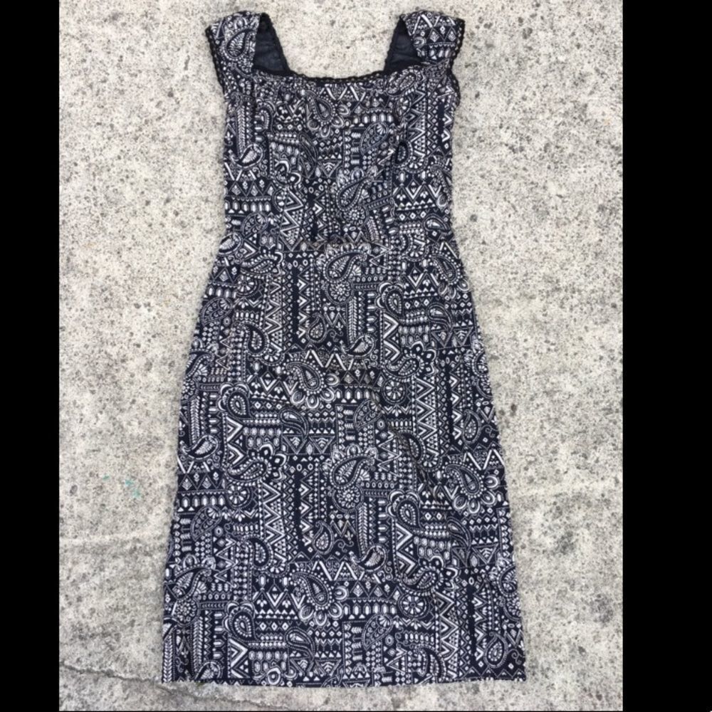 NWOT Anna Sui paisley open back dress. Sz 6